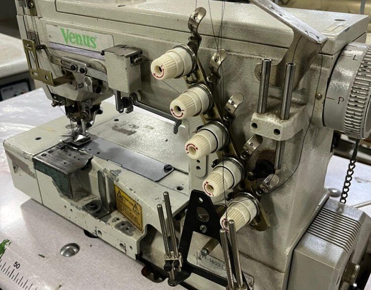 - INDUSTRIAL SEWING MACHINES